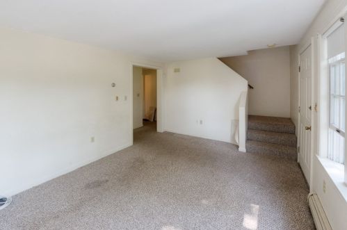 14 Linwood Rd, Natick MA 01760-3707 exterior