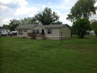 62 Spruce St, Mc Kenzie, TN 38201-1433