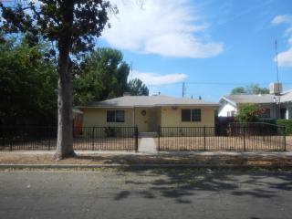 30 Eden Ave, Fresno, CA 93706-3039