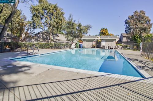 145 Westfield Cir, Danville CA  94526-4832 exterior