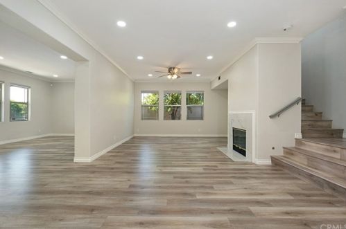 1225 Lenahan St, Fullerton, CA 92833-5050