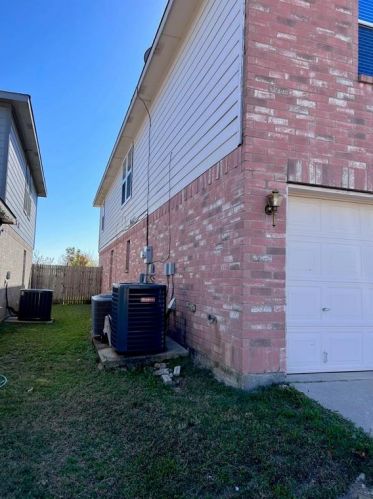 4100 Tiburon St, Fort Worth, TX 76106-2608