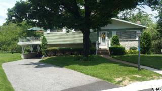 2196 Paxton Dr, Harrisburg, PA 17110-3646