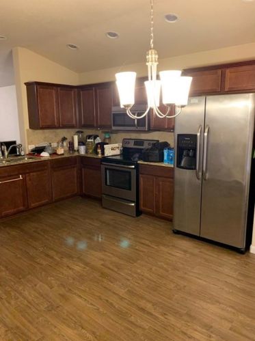 728 Pinnacle Dr, Georgetown TX  78626 exterior