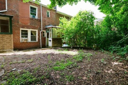 2330 Murray Ave, Pittsburgh PA  15217-2304 exterior