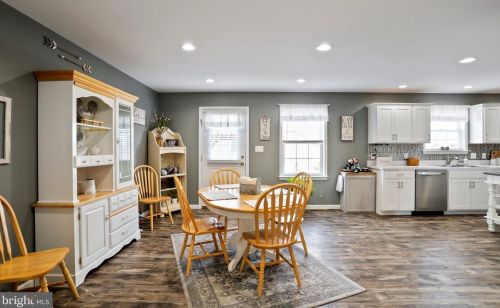 385 Bluebird Trl, Upton PA  17225-1704 exterior