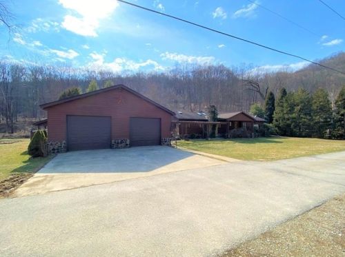 121 Ligonier 157 Rd, Ligonier, PA 15658-7501