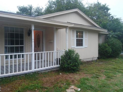 1330 Oriole Blvd, Duncanville, TX 75116-2406
