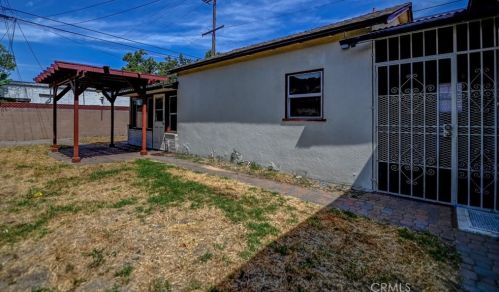 5949 Lewis Ave, Long Beach CA  90805-3528 exterior