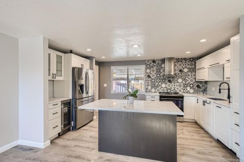 8821 Ithaca Way, Westminster CO 80031-3343 exterior