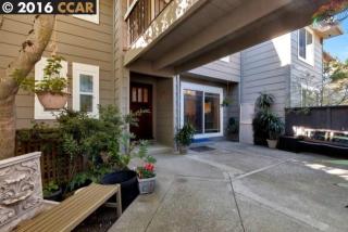 1936 Saint Andrews Dr, Moraga, CA 94556-1043