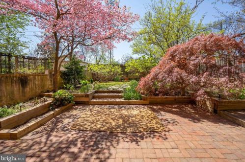 900 Bancroft Pkwy, Wilmington DE  19805-2642 exterior