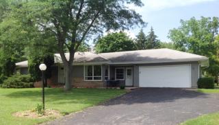 3535 Goetz Dr, Brookfield, WI 53005-2175