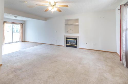 7766 Lupine Dr, Blacklick, OH