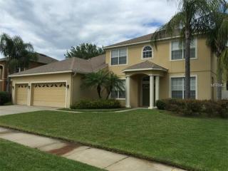 1937 Cascades Cove Dr, Orlando, FL 32820-2249