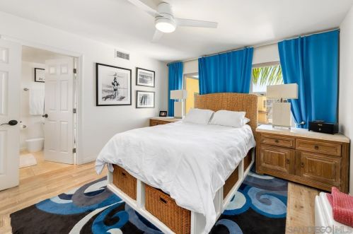 745 Diamond St, San Diego CA 92109-2520 exterior