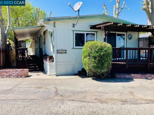 16068 Harbor Dr, Andrus Island, CA 95641-9724