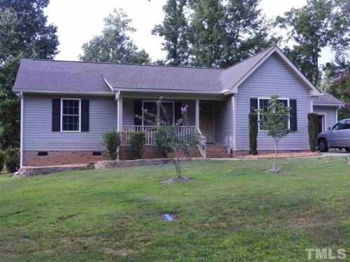 145 Broken Lance Dr, Youngsville, NC 27596-8793