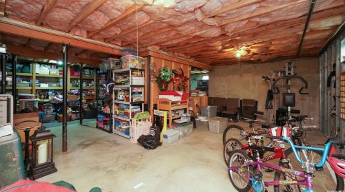 8 Daremy Ct, Lake Grove NY  11755-3226 exterior