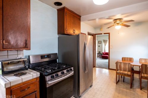 2255 Canal Ave, Long Beach CA  90810-3566 exterior