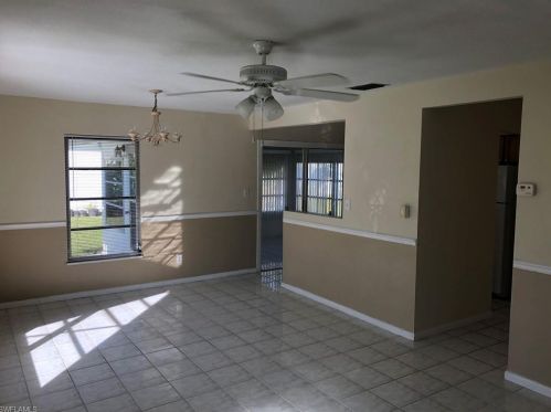 29 Tangerine Ct, Lehigh Acres, FL 33936-7216