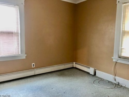 154 Warburton Ave, Paterson NJ  07506-2552 exterior