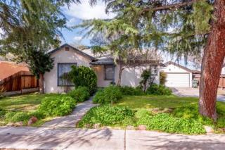 4817 Turner Ave, Fresno, CA 93727-2333