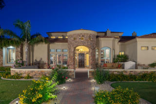 152 Quarty Cir, Chandler, AZ 85225-9569