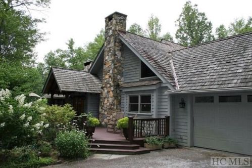347 Rushing Brook Ln, Glenville, NC 28736-8877