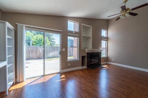 4924 Apple Farm Ln, Salida CA  95368-9000 exterior