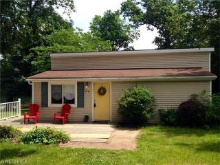 778 Jolson Ave, Akron, OH 44319-2725