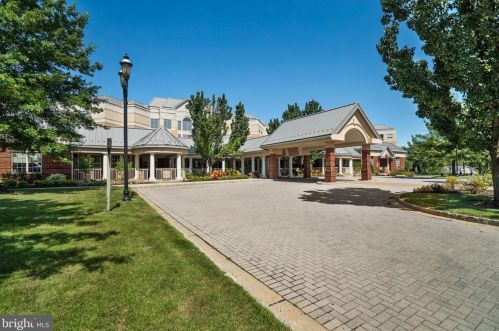 2033 Windrow Dr, Princeton NJ  08540-5023 exterior