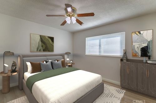 10422 Ponder St, Cypress CA  90630-4462 exterior