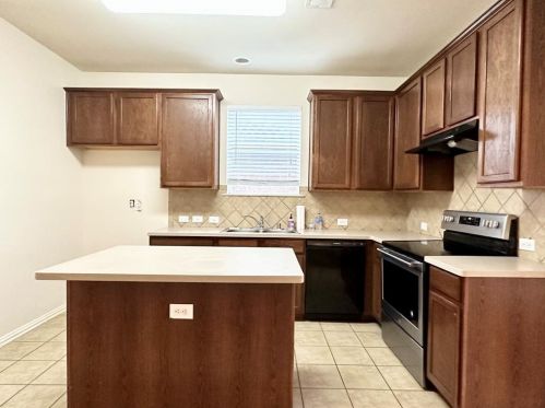 14747 Eaglemont Dr, Oak Point TX  75068-2733 exterior