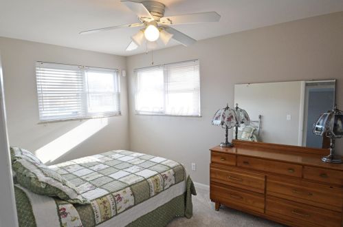 425 Geron Dr, Springfield OH 45505-2803 exterior