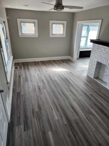 1311 Neshannock Blvd, New Castle PA  16105-2432 exterior