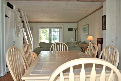 16 Brant Rock Rd, Mashpee MA 02649-4761 exterior