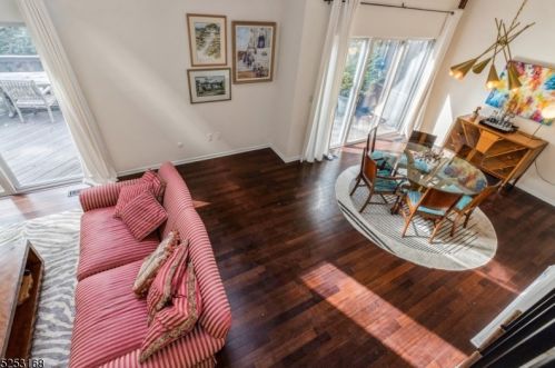 11 Poplar Ln, Morristown NJ  07960-6769 exterior