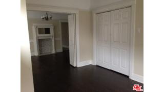 257 46th St, Los Angeles, CA 90011-3422