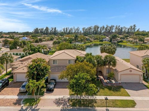 4352 133rd Ln, Hollywood, FL 33027-3149