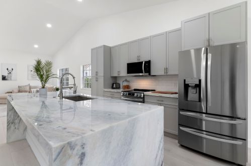 7737 Silver Lake Dr, Delray Beach, FL 33446-3337