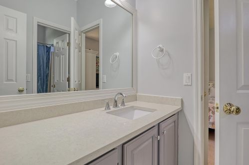 175 Oak Pt Lndg Dr, Mount Pleasant SC 29464-6279 exterior