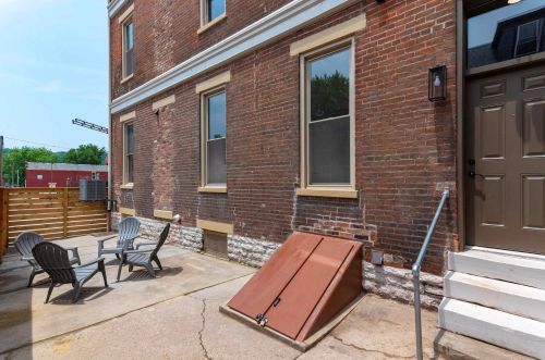 1039 Lee St, Covington KY  41011-2249 exterior