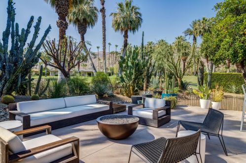 40267 Club View Dr, Rancho Mirage CA  92270-3527 exterior