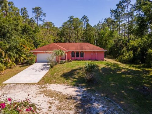 4220 Pine Ridge Rd, Naples, FL 34119-4045