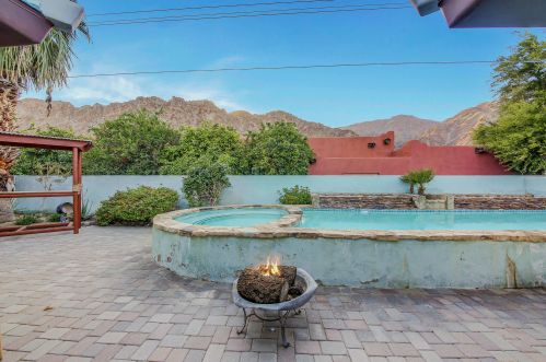 51705 Avenida Madero, La Quinta CA  92253-3114 exterior