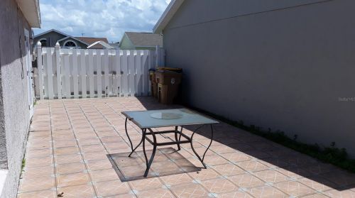 2340 Harbor Town Dr, Kissimmee FL  34744-5142 exterior