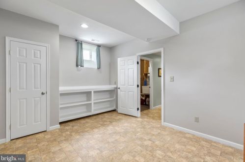 527 Willis St, Fredericksburg VA  22401-5650 exterior