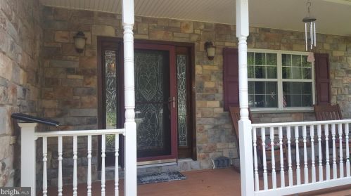 227 Pennford Pl, Boothwyn PA  19060-4407 exterior