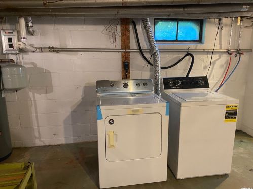 817 Hawkins Ave, Lake Grove NY 11755-1646 exterior